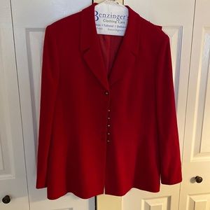 Le Suit size 12 Red Crepe Skirt Suit